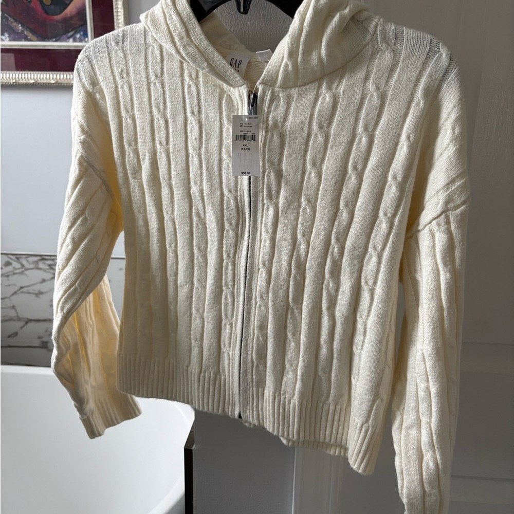 GAP Girl’s Cream Cable Knit Sweater